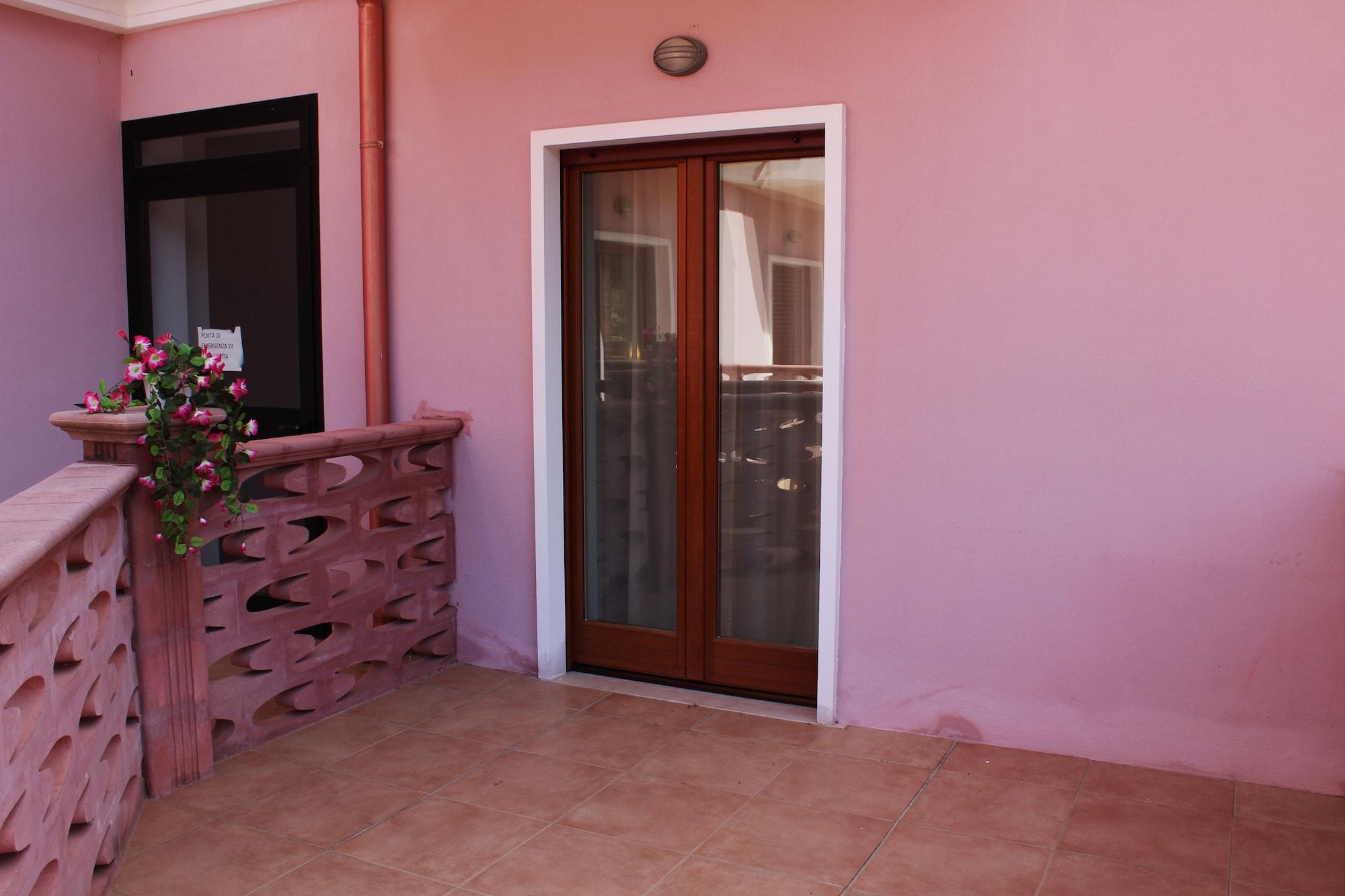 Delle Hotel